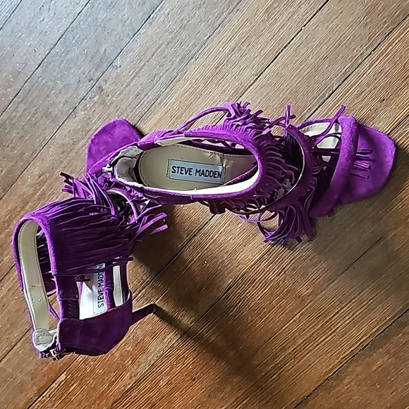Steve Madden Fringly Viberent Purple Suede Heels Sandals NWOT - Picture 4 of 4